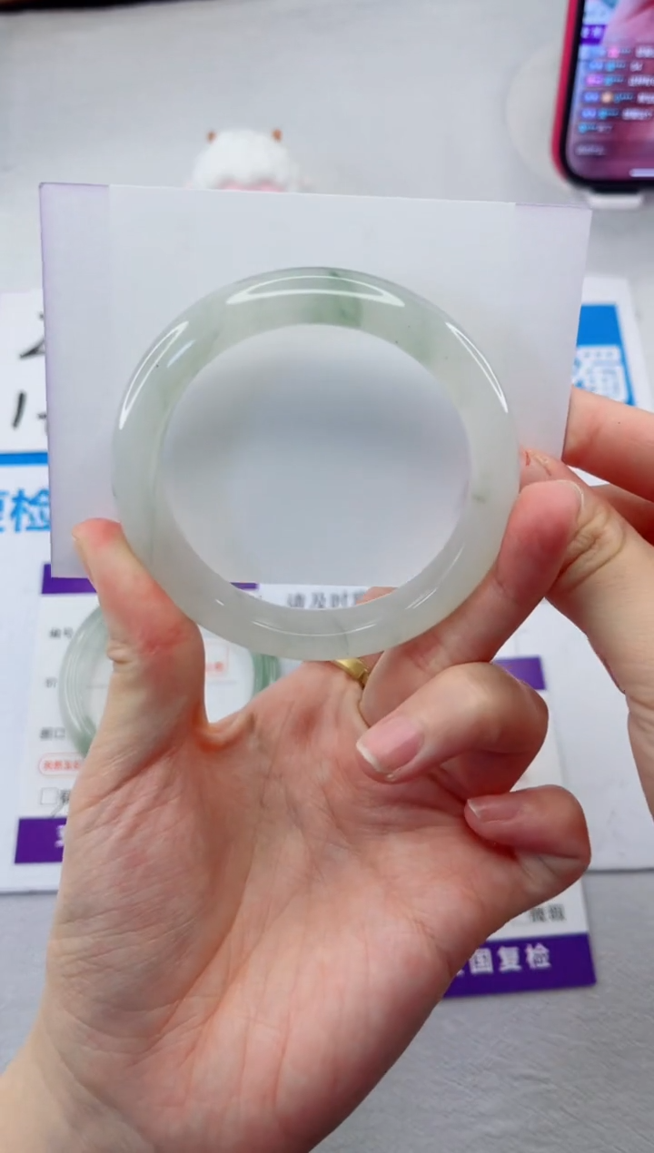 【闪购商品】石英质玉手镯合金17-52.6