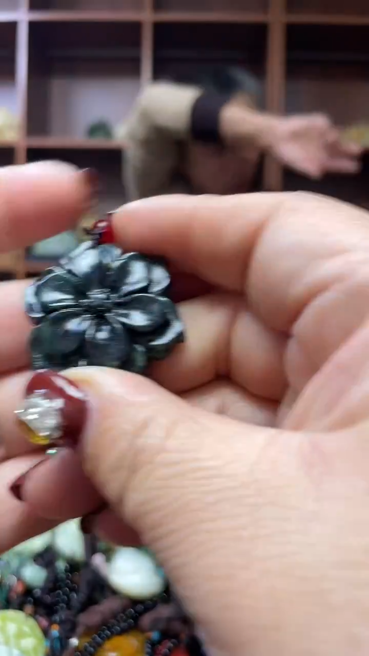 未镶嵌岫玉挂件 