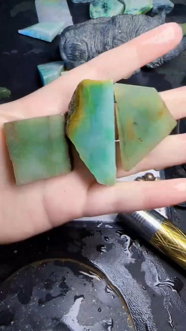 未镶嵌挂件翡翠天然翡翠011