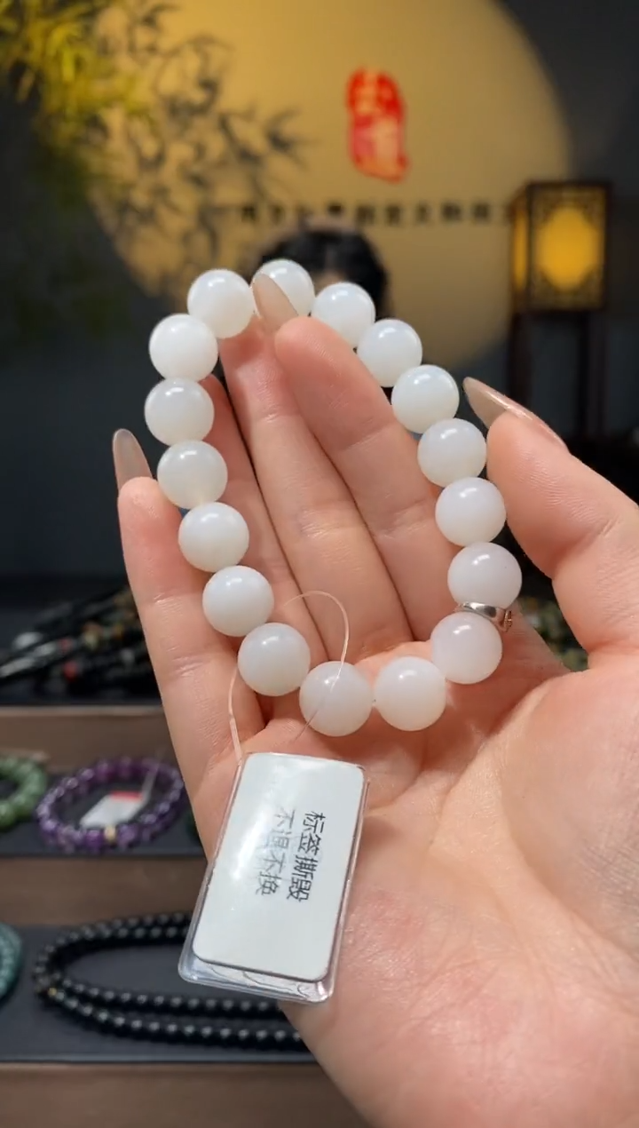 【闪购商品】和田玉1未镶嵌12mm野牛沟圆珠手串