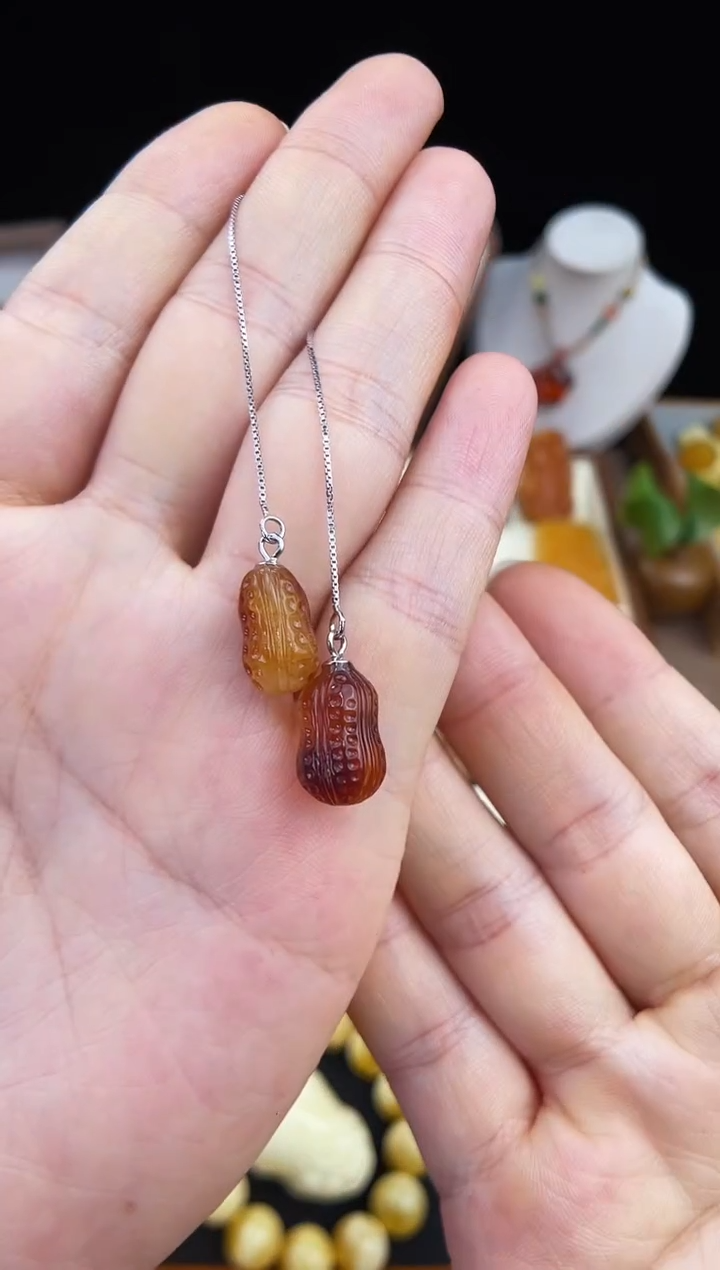 琥珀未镶嵌珠宝奇石柒月