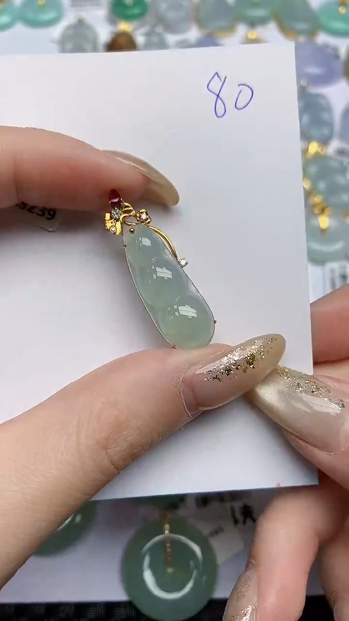 【闪购商品】翡翠颈饰18K金镶嵌天然翡翠A货