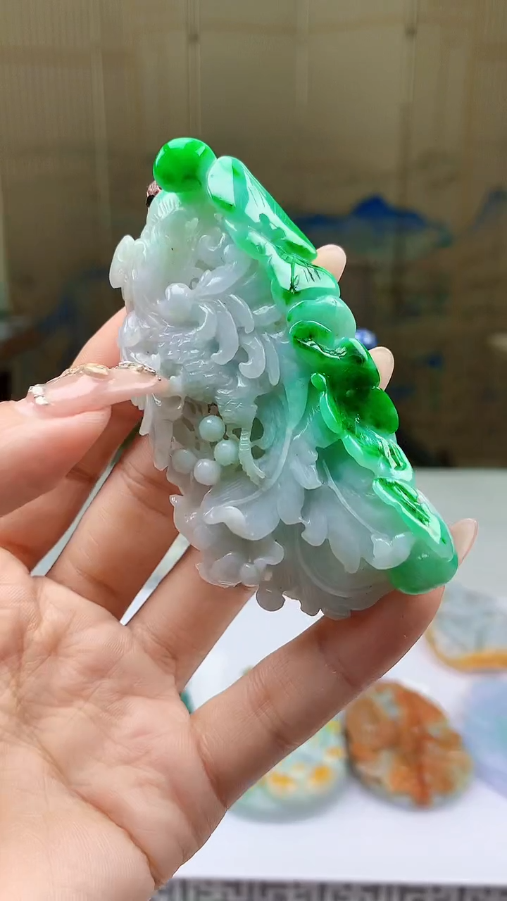 【闪购商品】定制翡翠未镶嵌5155ty-毛货挂件102