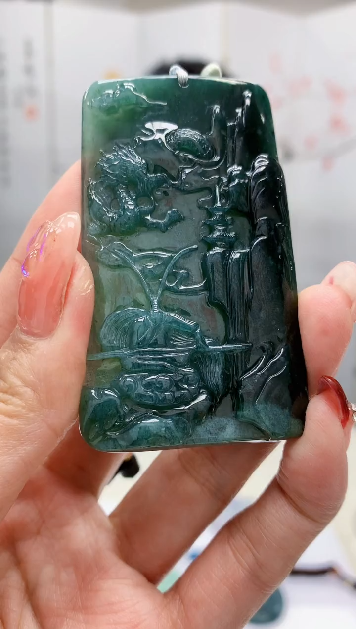 【闪购商品】定制翡翠未镶嵌3123MM-毛货挂件52