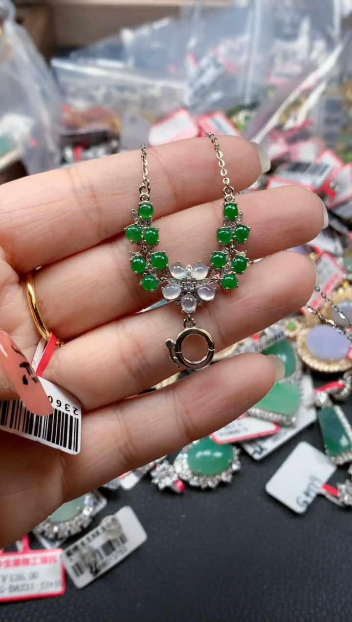 银S925镶嵌戒指翡翠天然A货缅甸翡翠