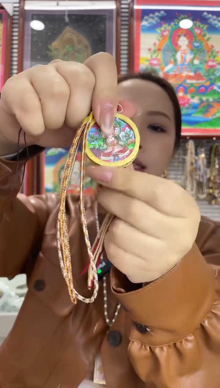 吊坠大日 纯手绘唐卡（非质量问题 不退不换）