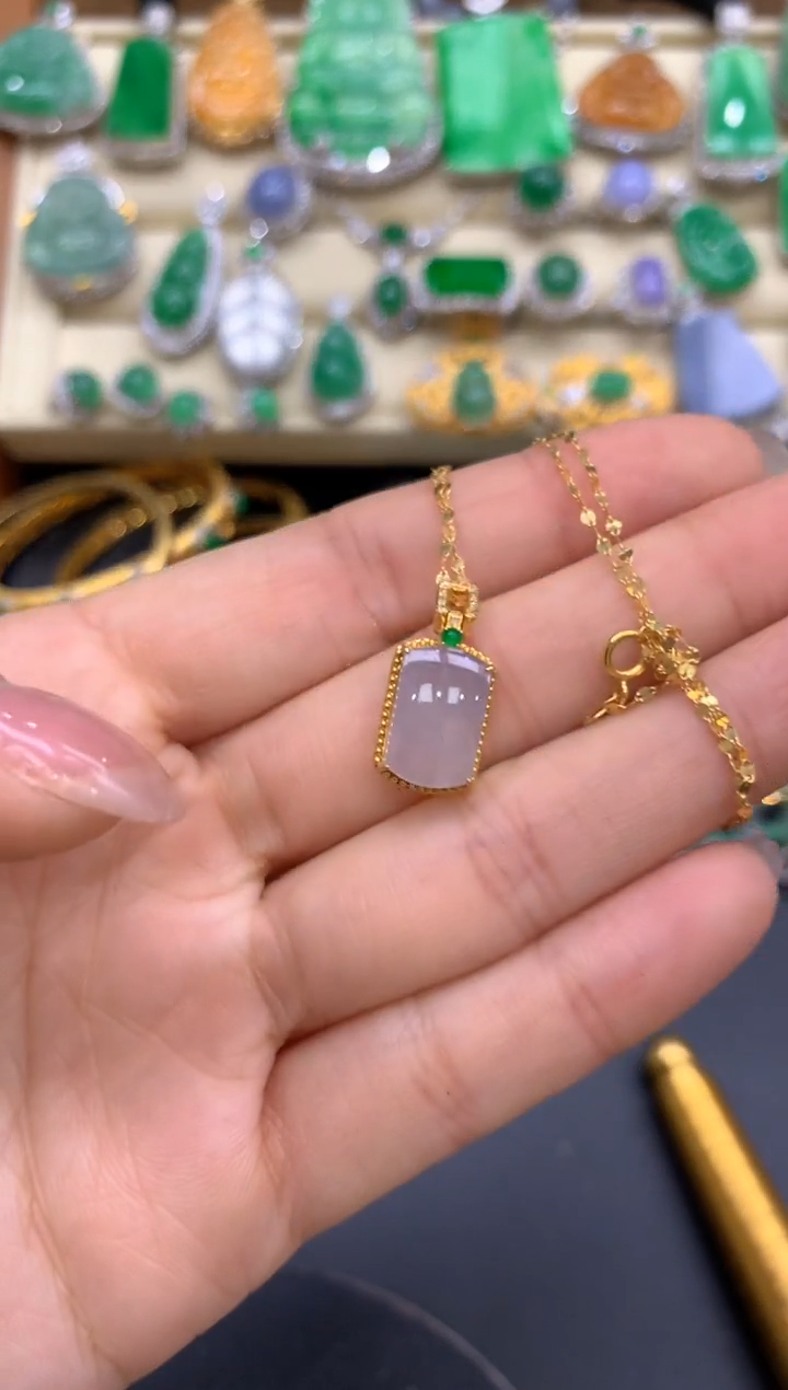 【闪购商品】翡翠颈饰18K金镶嵌380-中国好珍宝