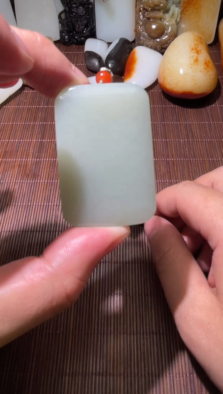 颈饰未镶嵌和田玉0