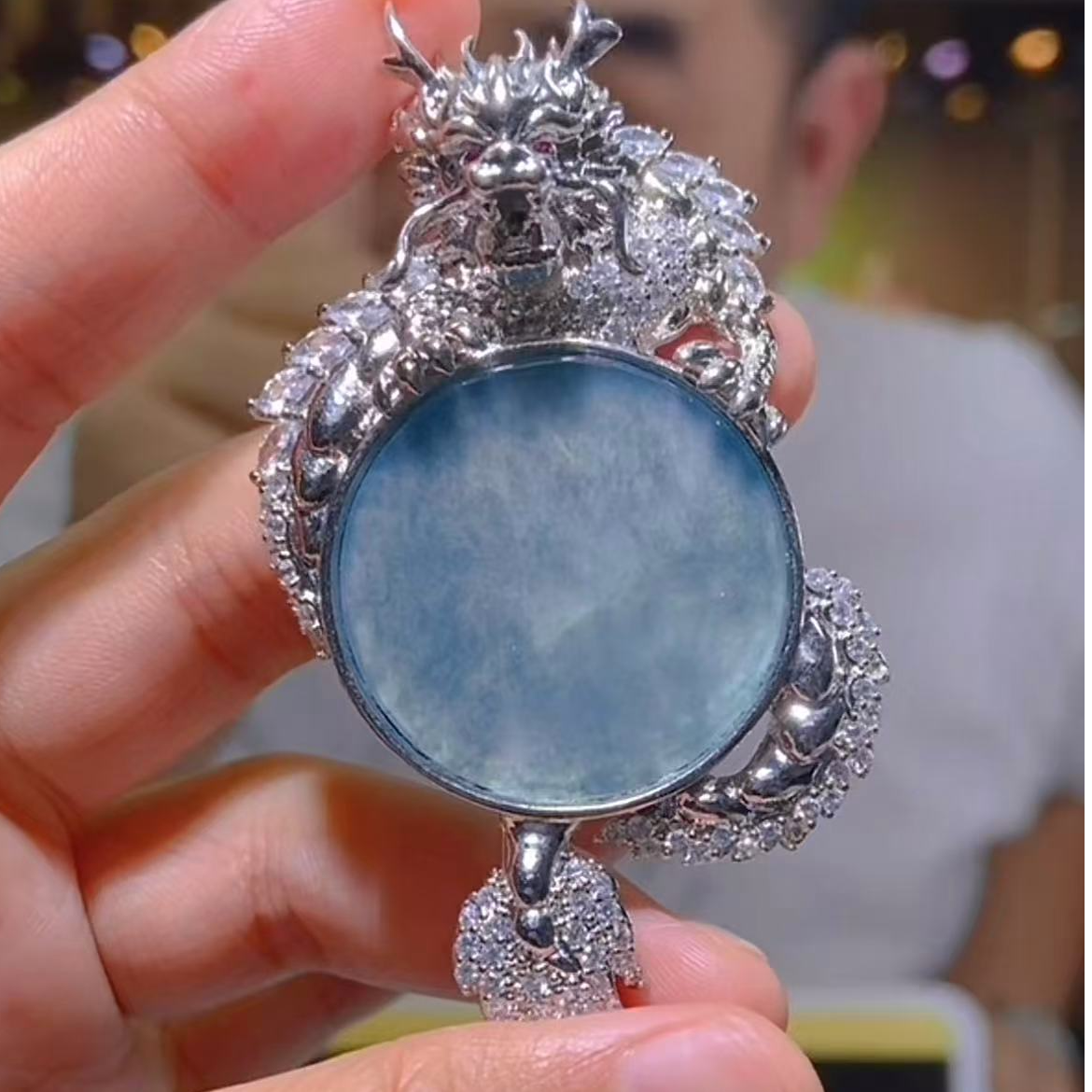 翡翠A货时尚无事牌吊坠GS-30111