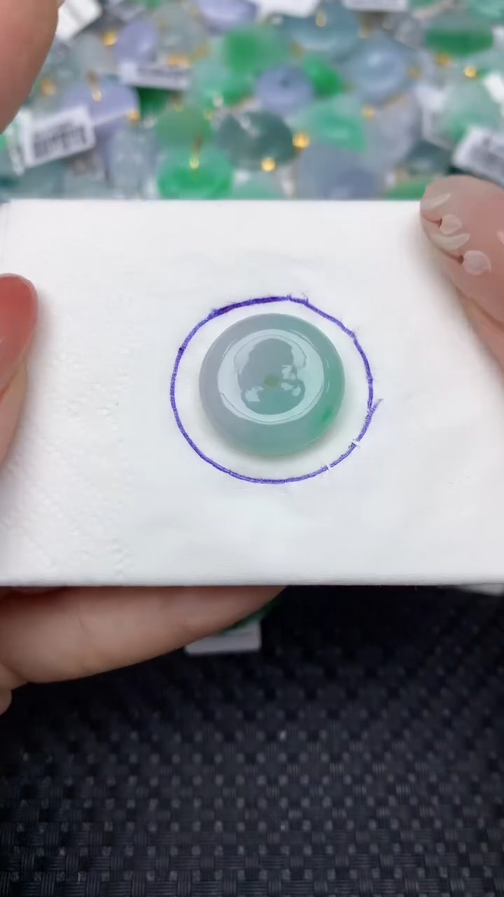 翡翠未镶嵌颈饰天然翡翠a货