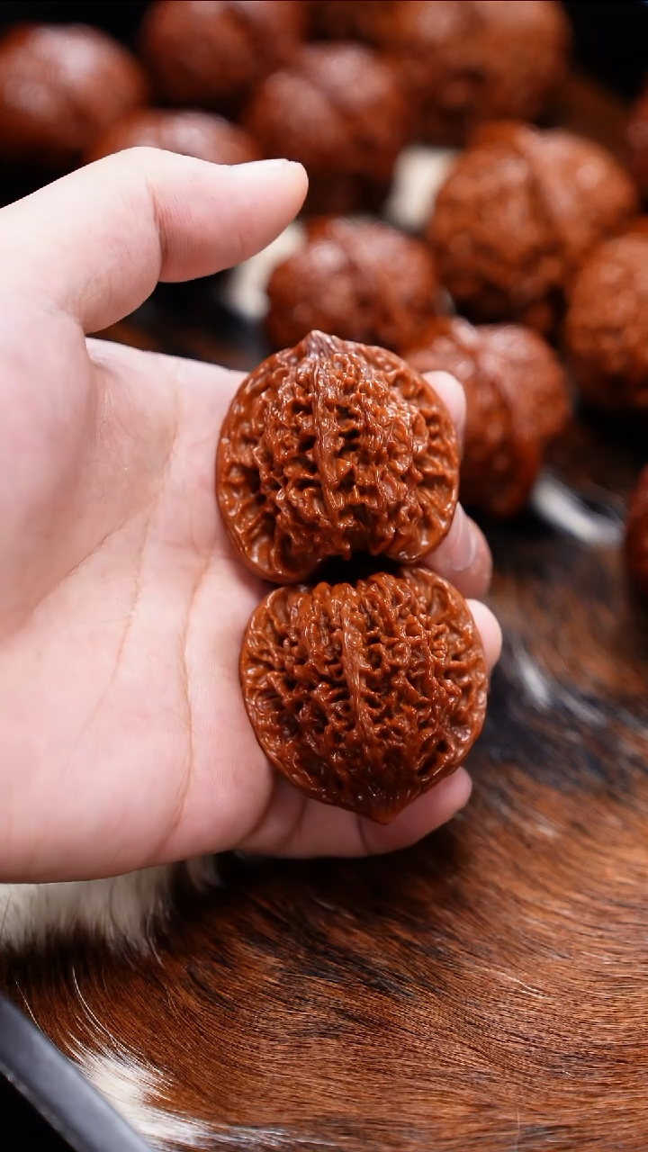 把件文玩核桃9号文玩核桃回血满天星