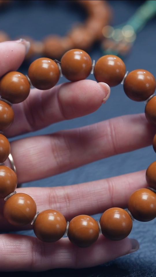 【闪购商品】橄榄核吊坠苏工橄榄核