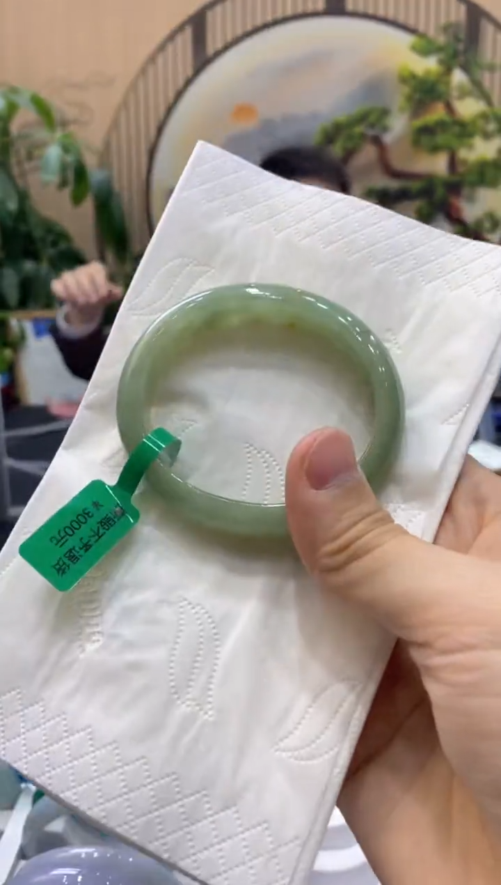 【闪购商品】翡翠手镯未镶嵌0000007815