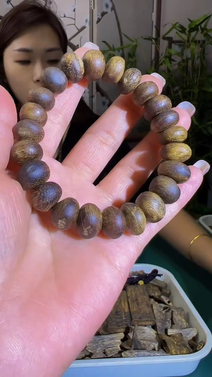 【闪购商品】沉香手串沉浮树丁单圈多样发一乌身圆叶