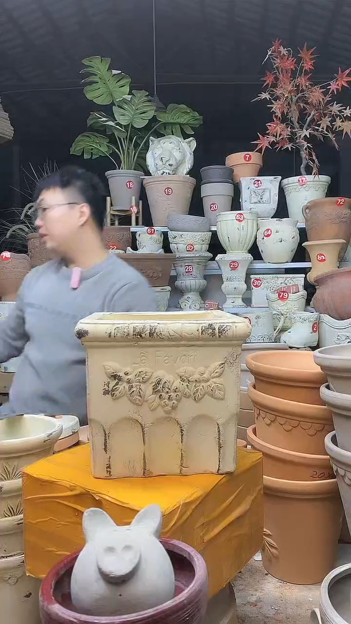 【闪购商品】缸1个20*18四方作旧葡萄无托