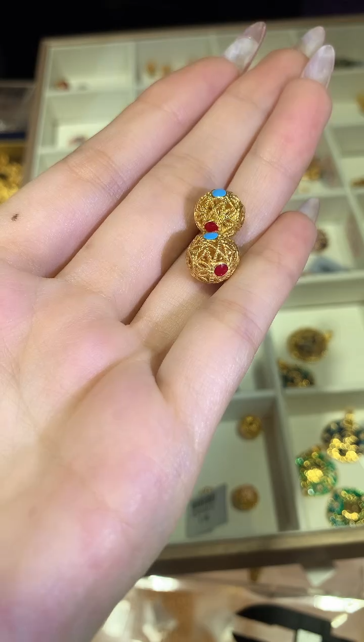 【闪购商品】18K金吊坠(不含链)a141多样性发一