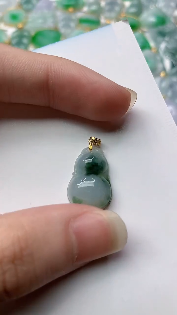 【闪购商品】翡翠颈饰18K金镶嵌81..........