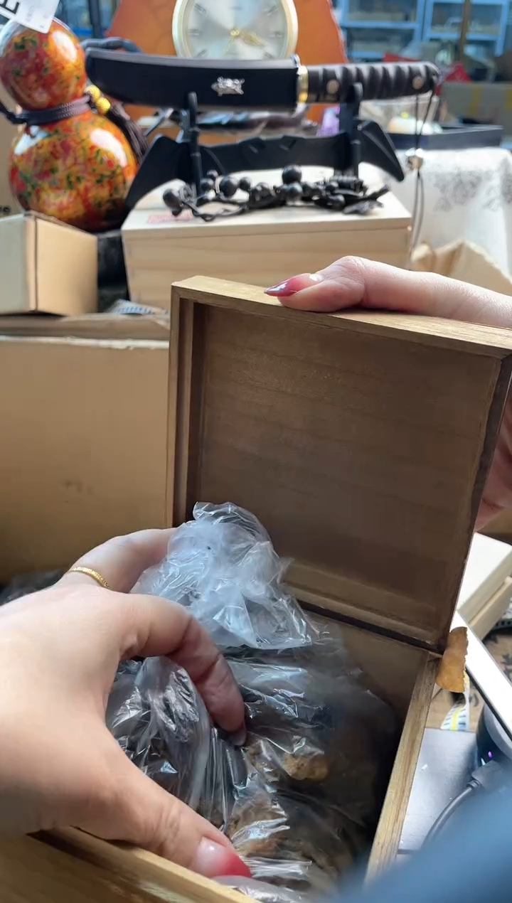 【闪购商品】瓷片hsr888888888888888