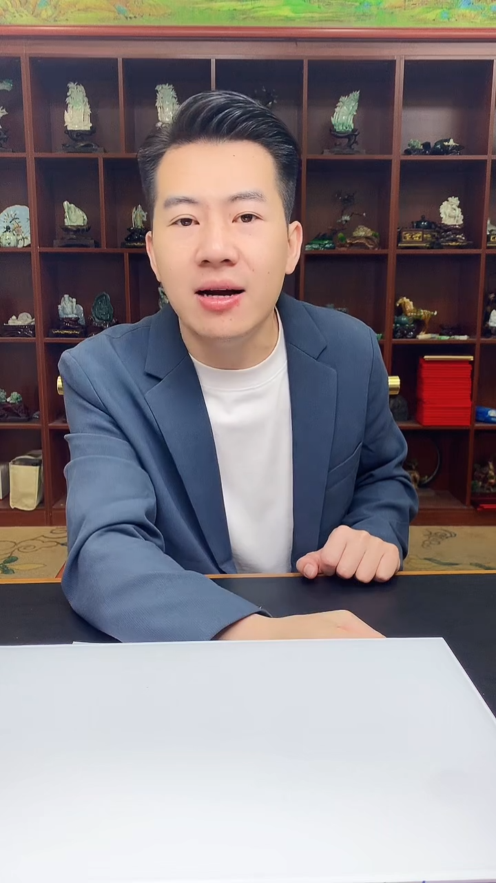 【闪购商品】定制翡翠未镶嵌1049xx-毛货挂件2