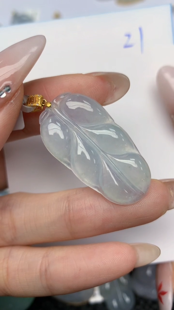 【闪购商品】翡翠颈饰18K金镶嵌天然翡翠A货