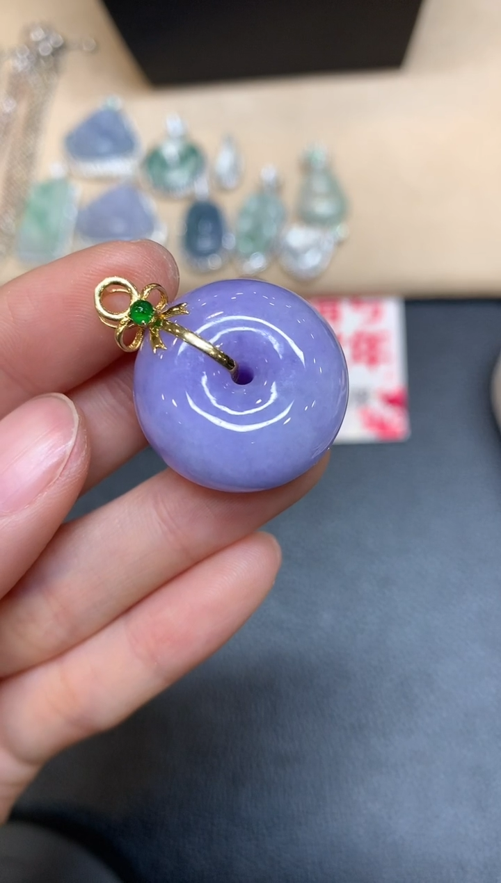 【闪购商品】翡翠吊坠(不含链)18K金镶嵌平安扣【无服务费