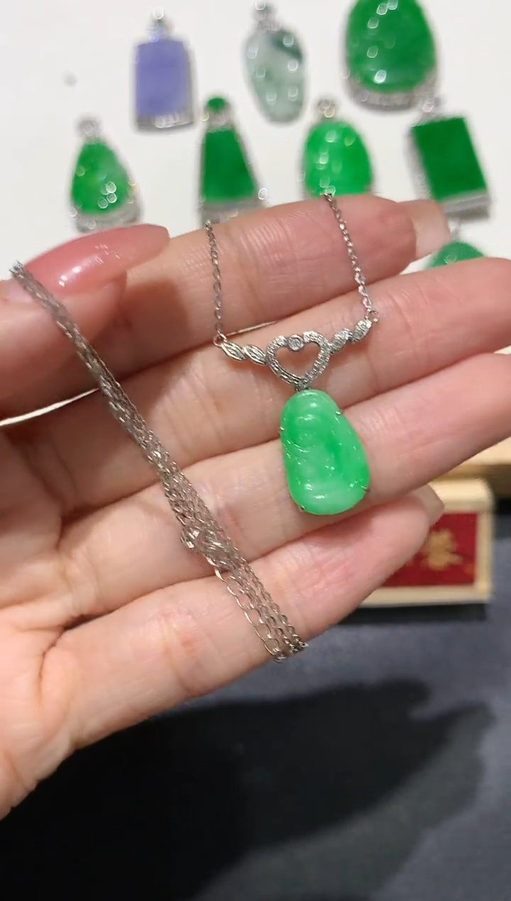 【闪购商品】翡翠套链18K金镶嵌团购1