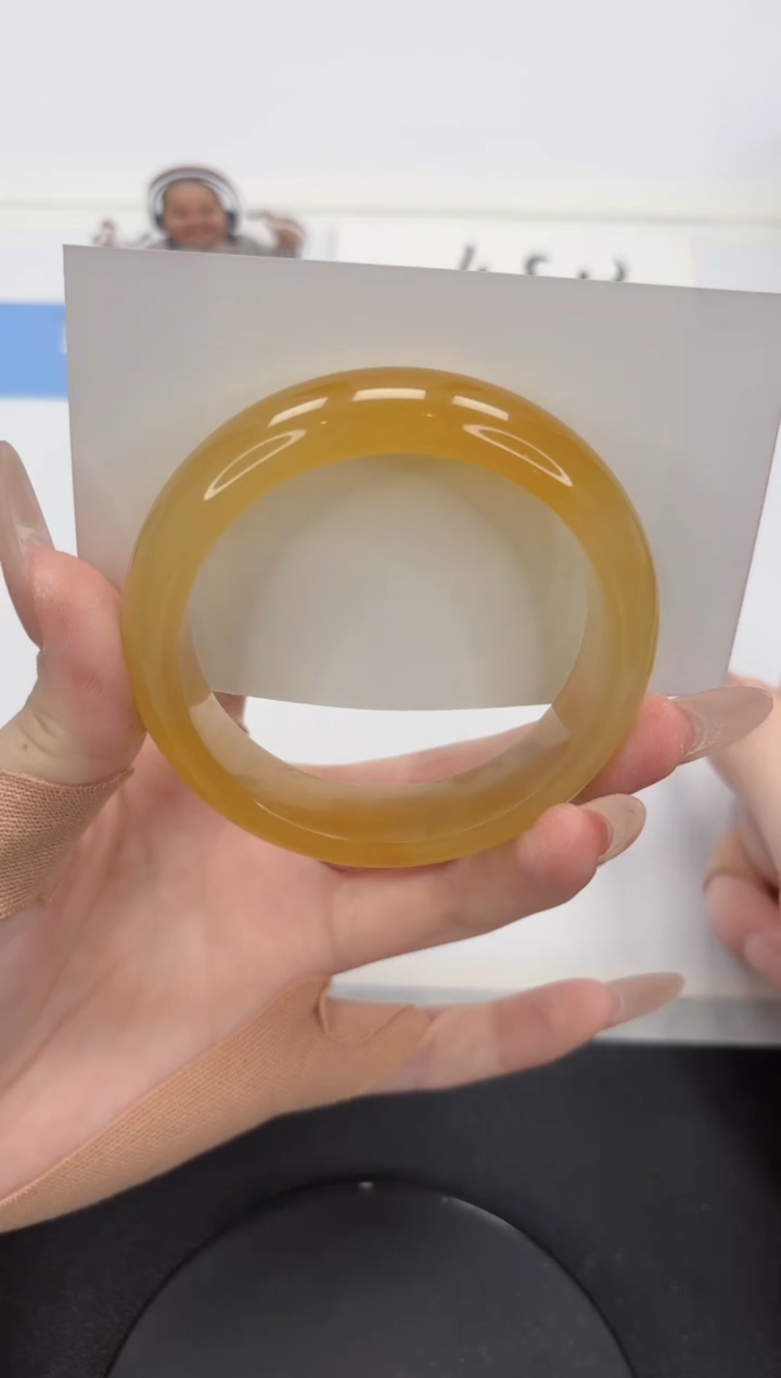 【闪购商品】石英质玉手镯未镶嵌A129-56.3