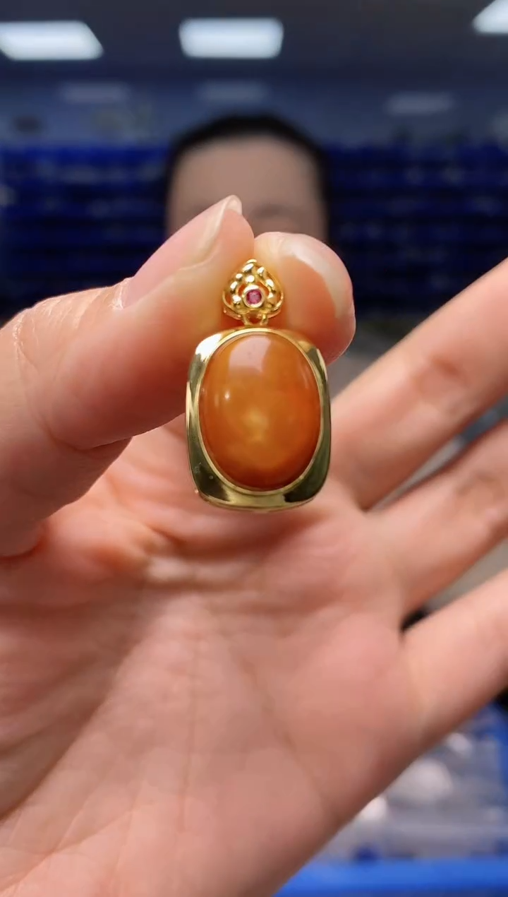 【闪购商品】蜜蜡吊坠(不含链)银S925镶嵌   DZ5376