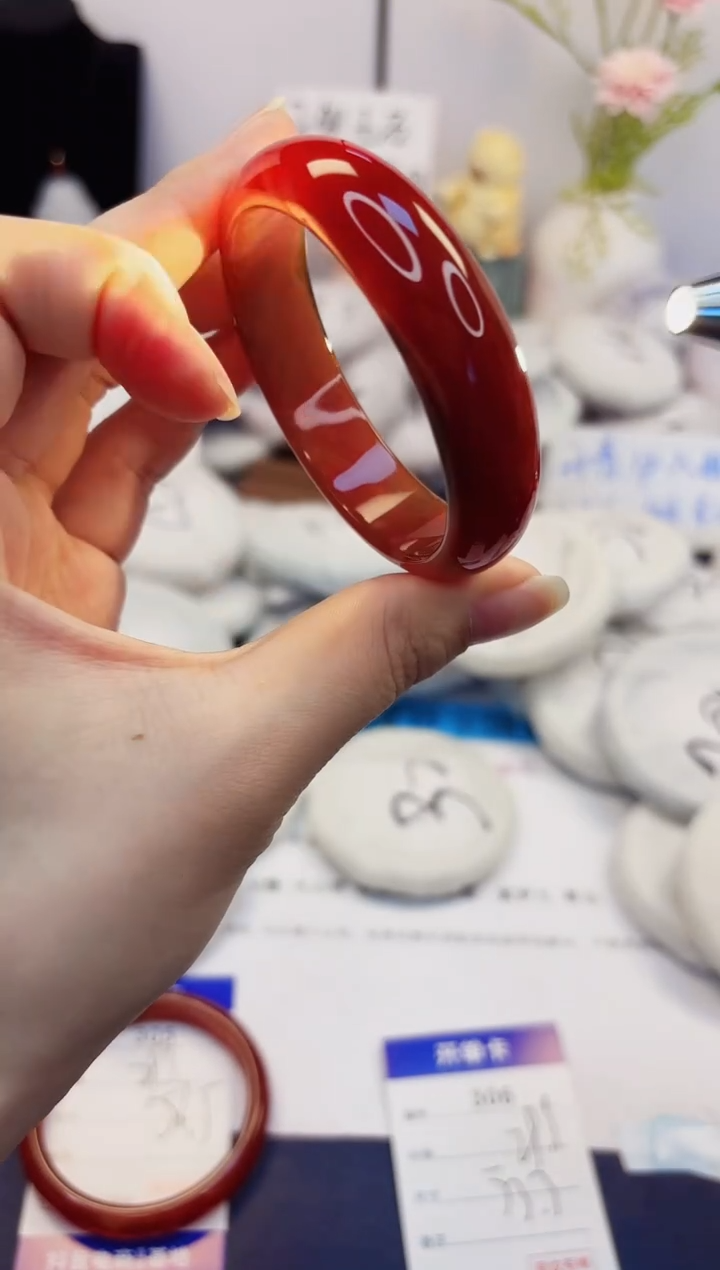 【闪购商品】石英质玉手镯未镶嵌306-玛瑙-圈口53