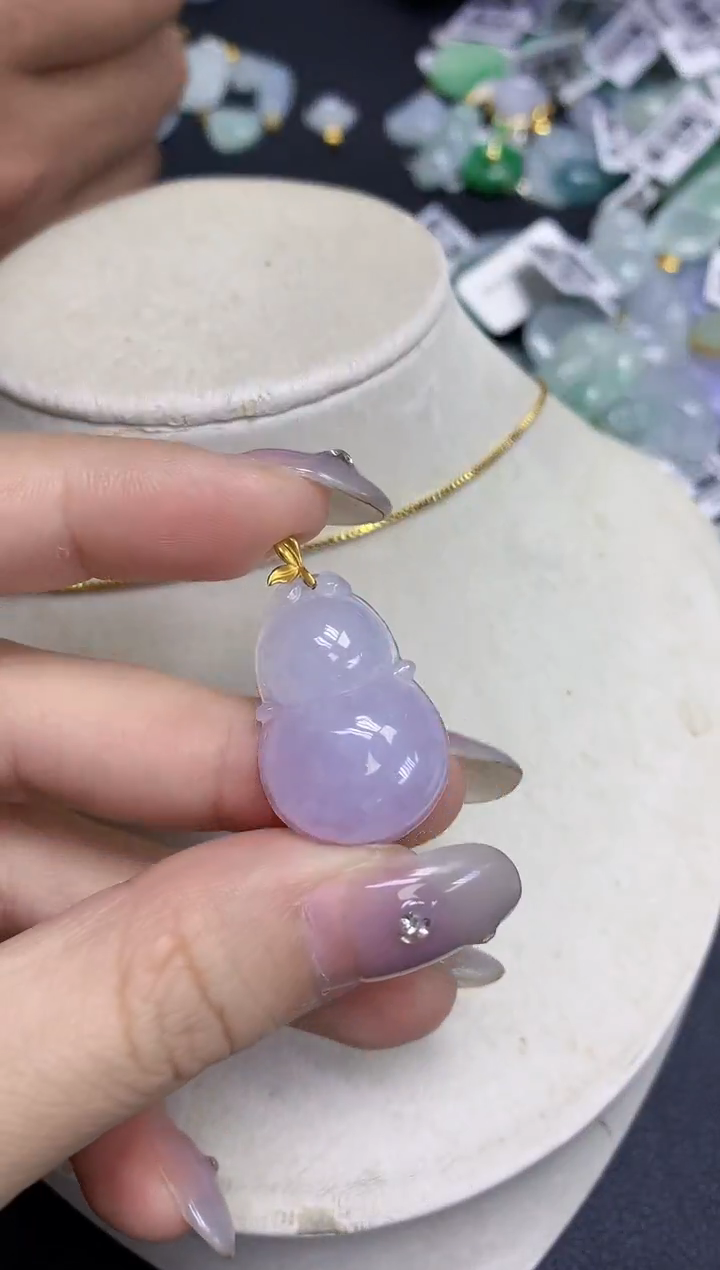 颈饰18K金镶嵌翡翠天然缅甸翡翠A货百元以上9元证书费自理