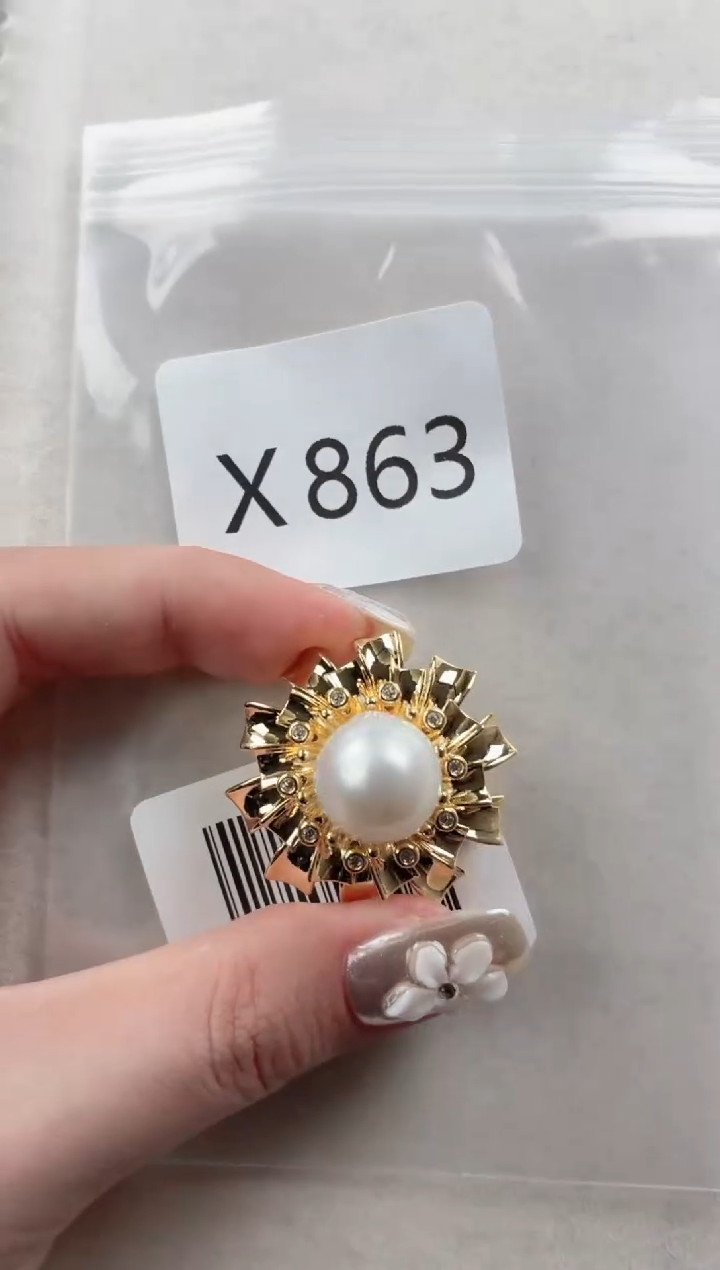 未镶嵌胸针海水珍珠X863