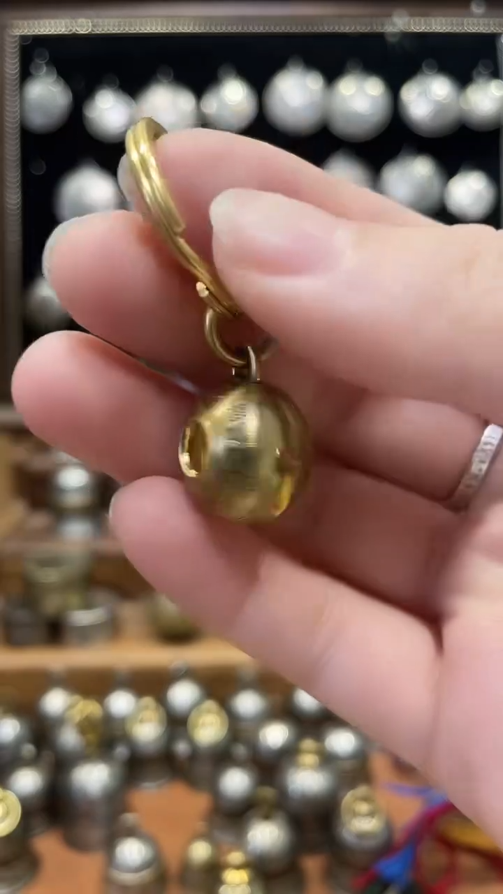 小日子过得不错的空心圆铃铛正品