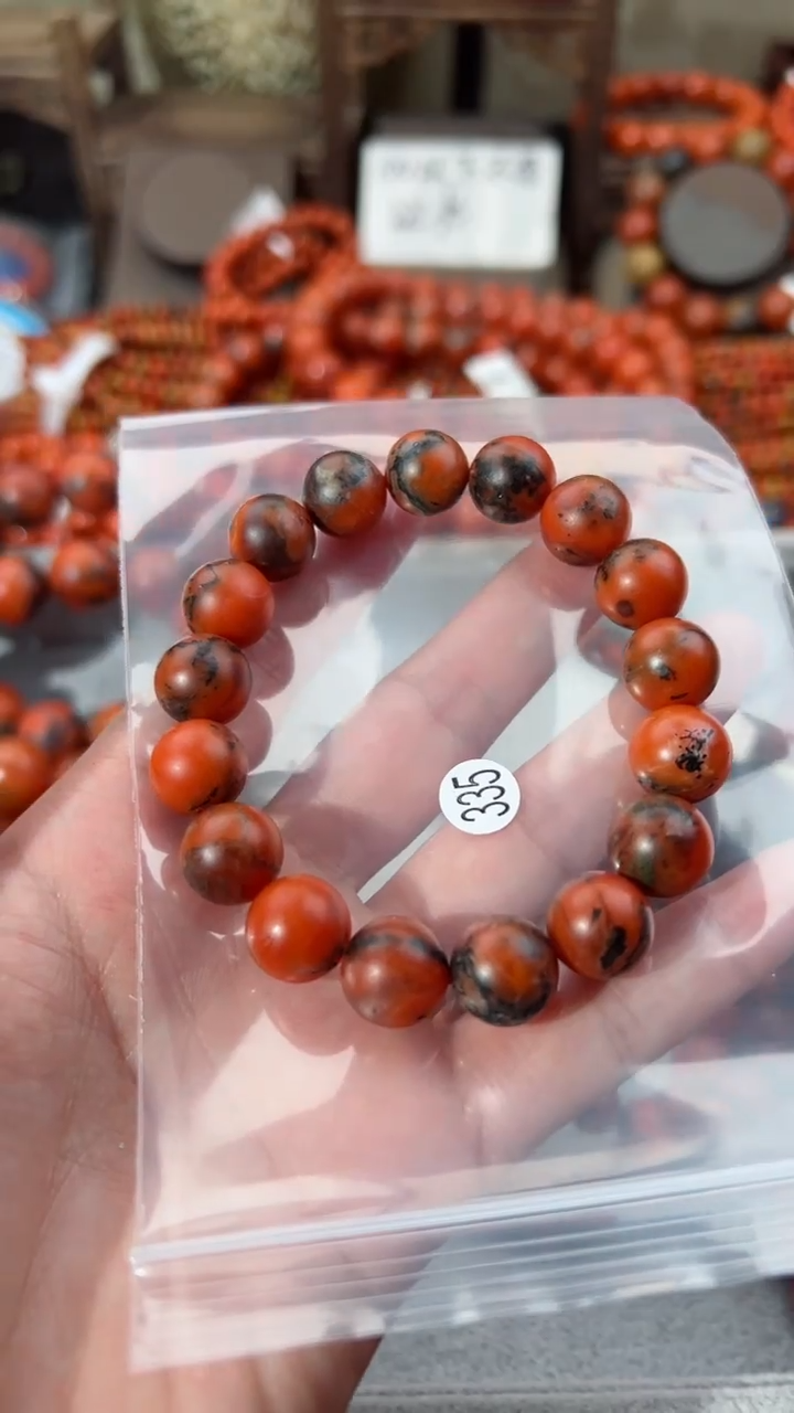 【闪购商品】南红玛瑙手串未镶嵌12+