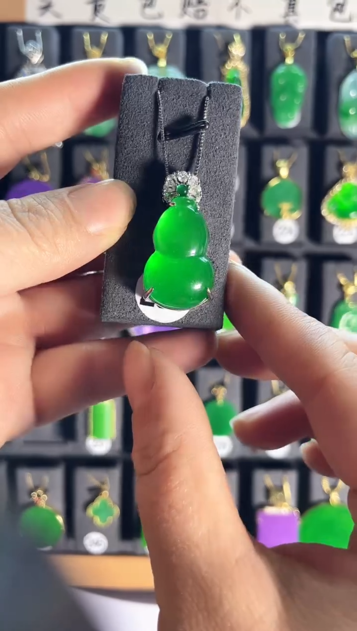 【闪购商品】翡翠耳饰银S925镶嵌老236..