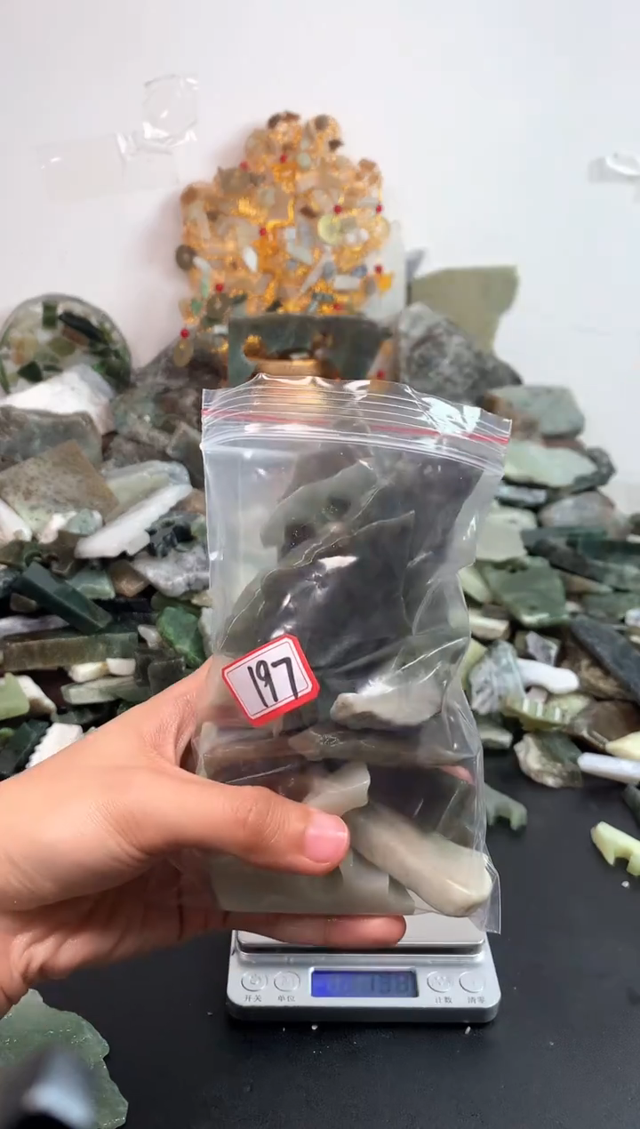 未镶嵌和田玉摆件197