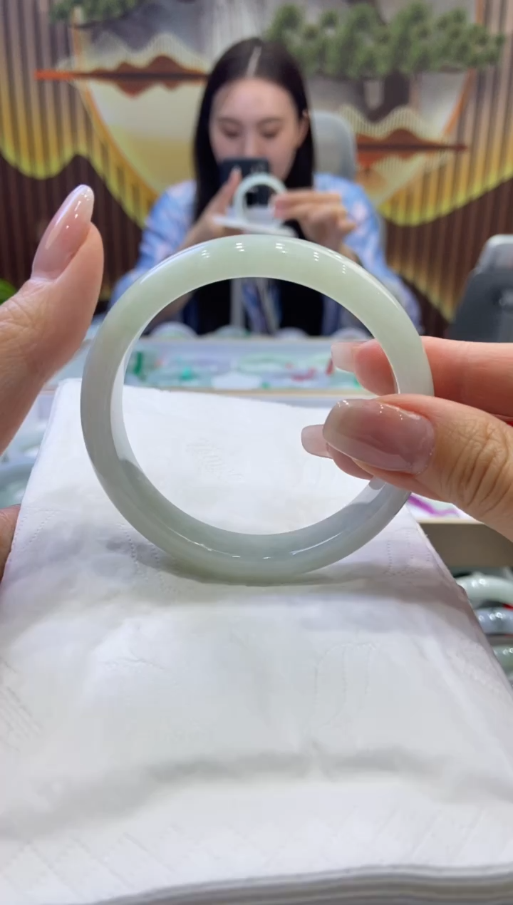 翡翠手镯未镶嵌00008050