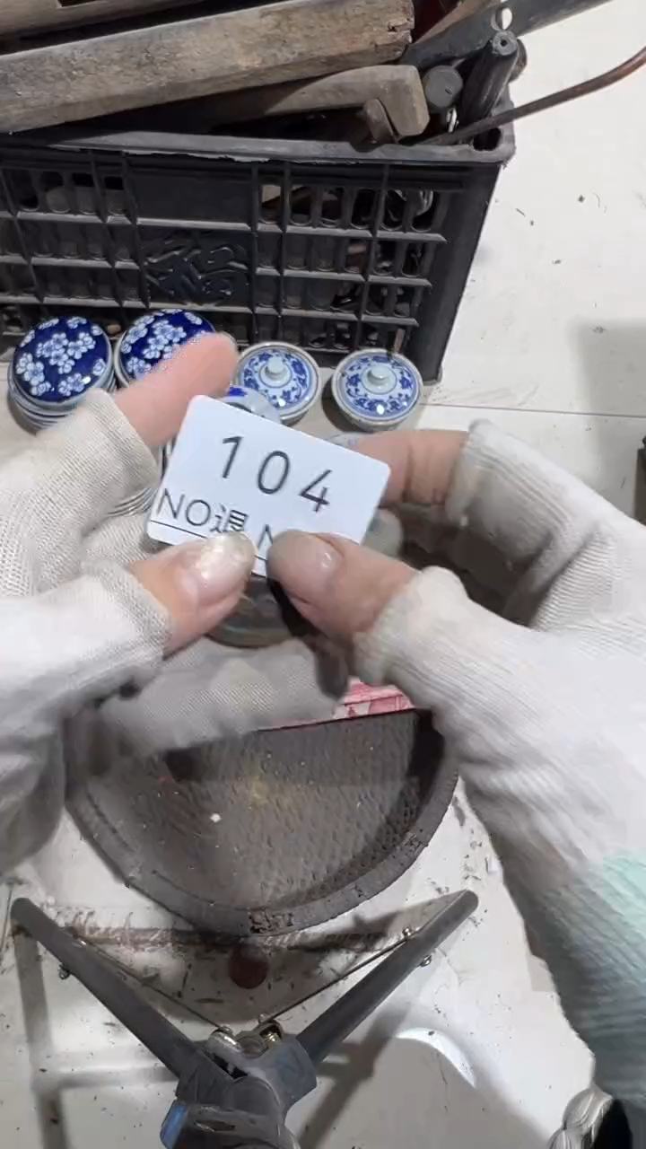 陶瓷好*哥工艺品1028104