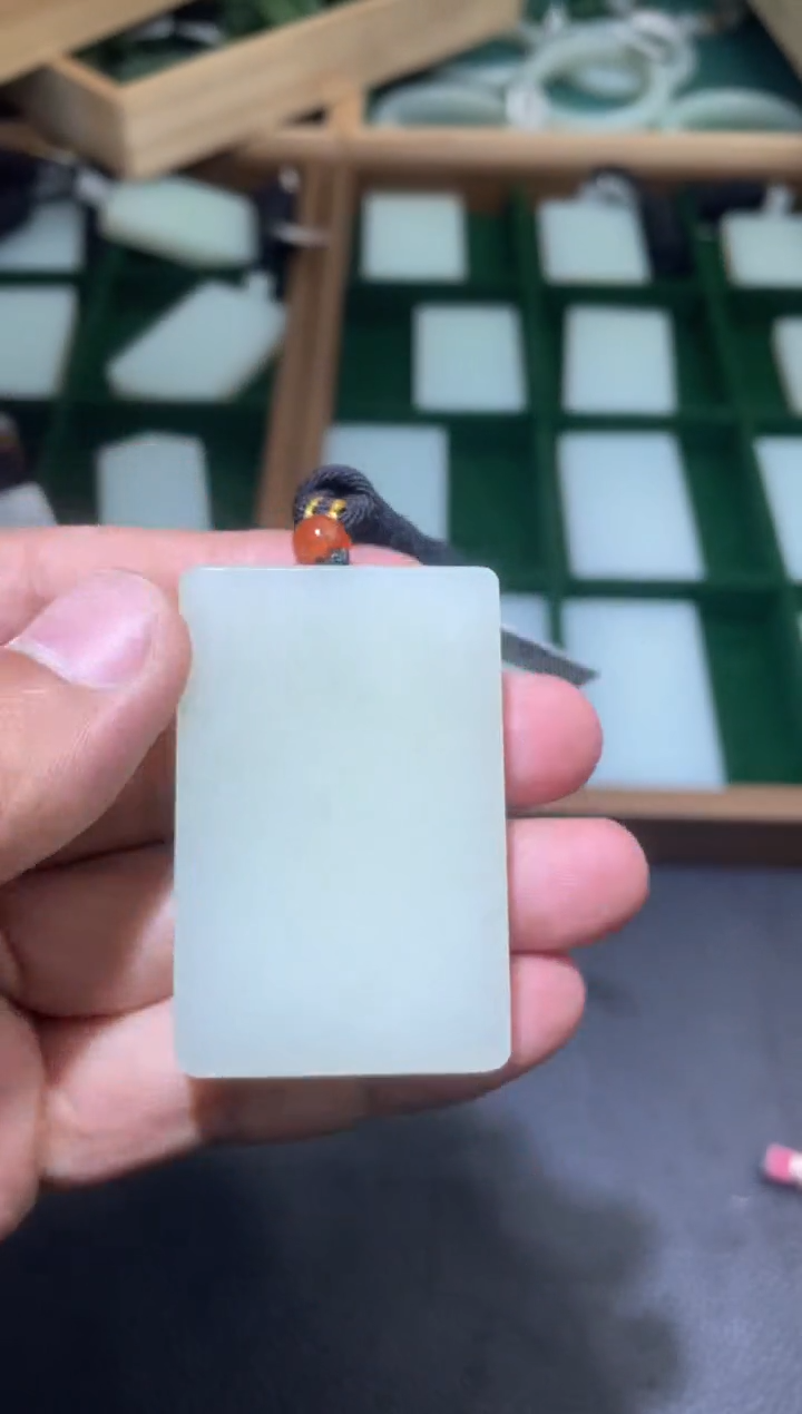 定制和田玉无事牌