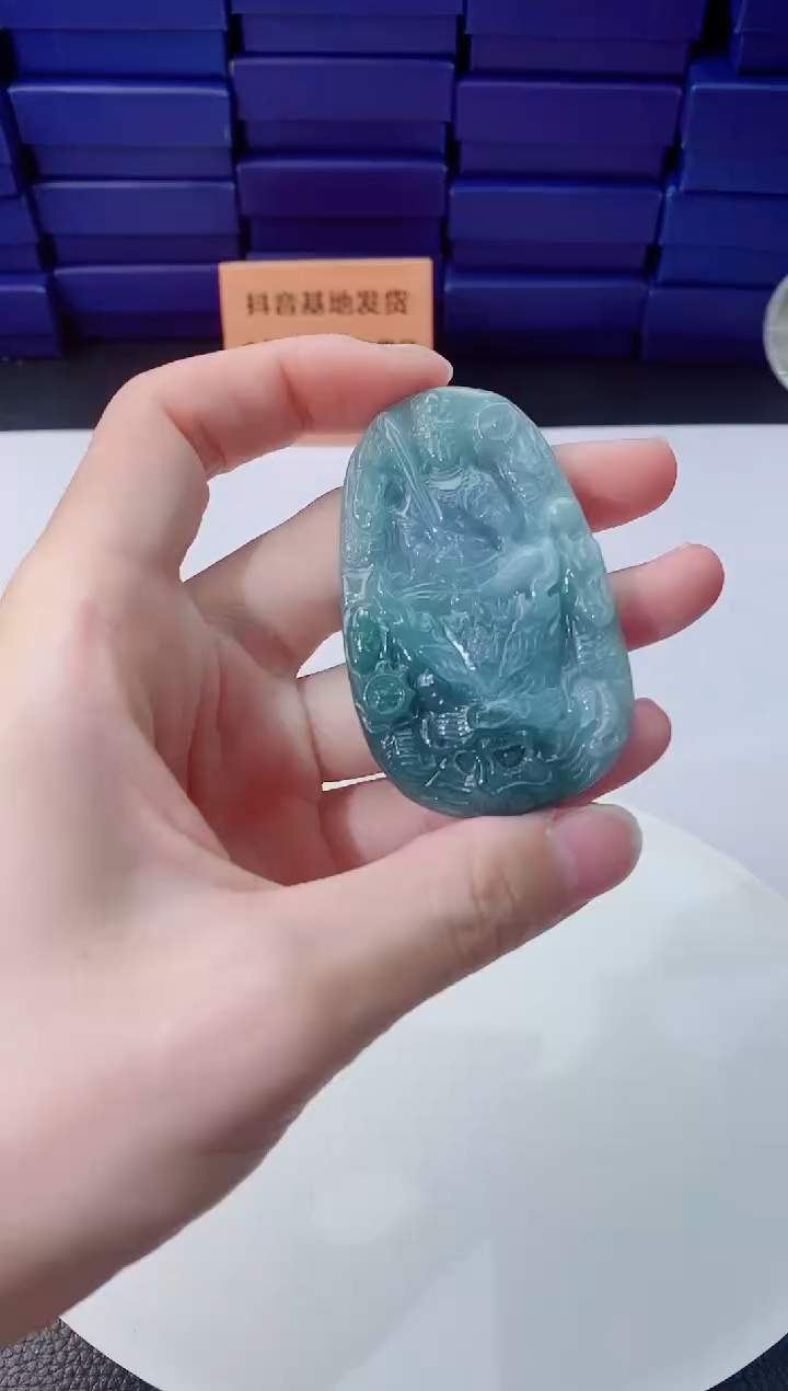 翡翠未镶嵌颈饰1111111111