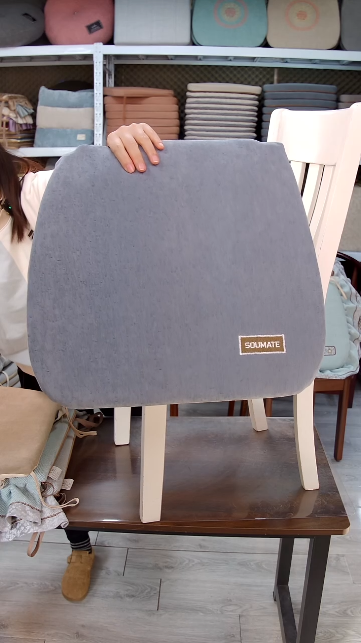 布平绒刺绣：蓝灰4个