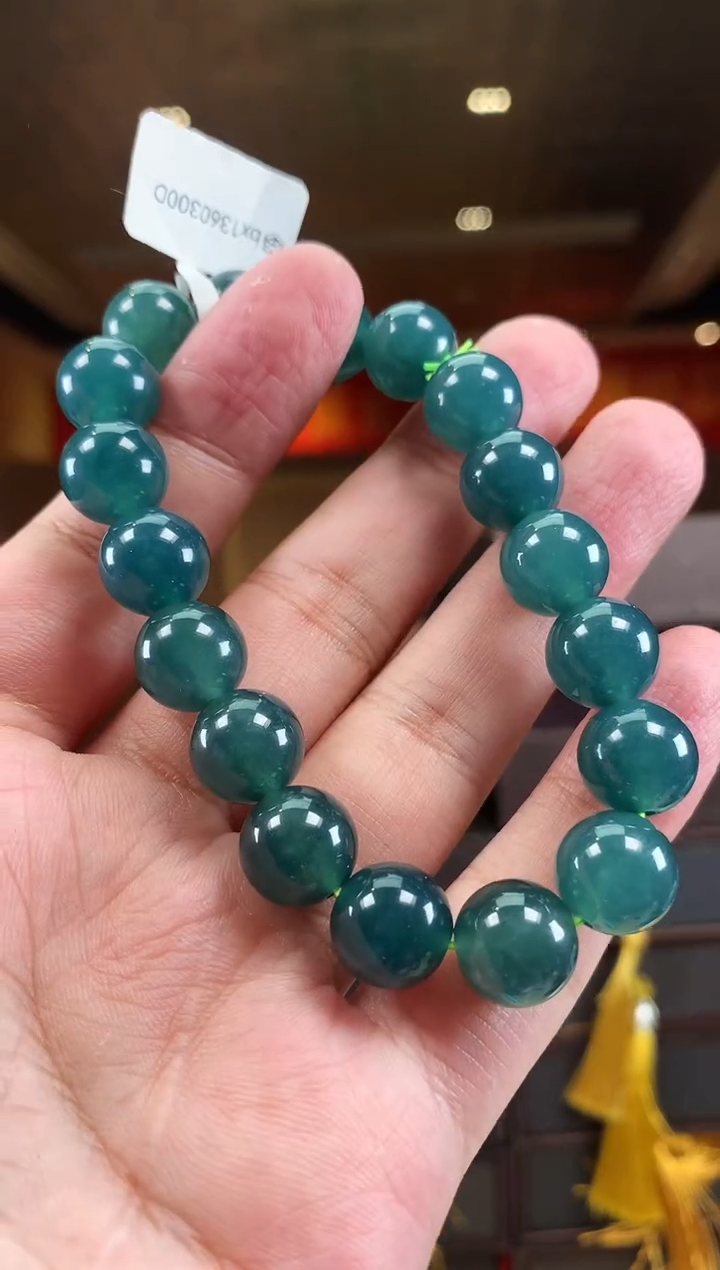 【闪购商品】定制翡翠未镶嵌        *d23