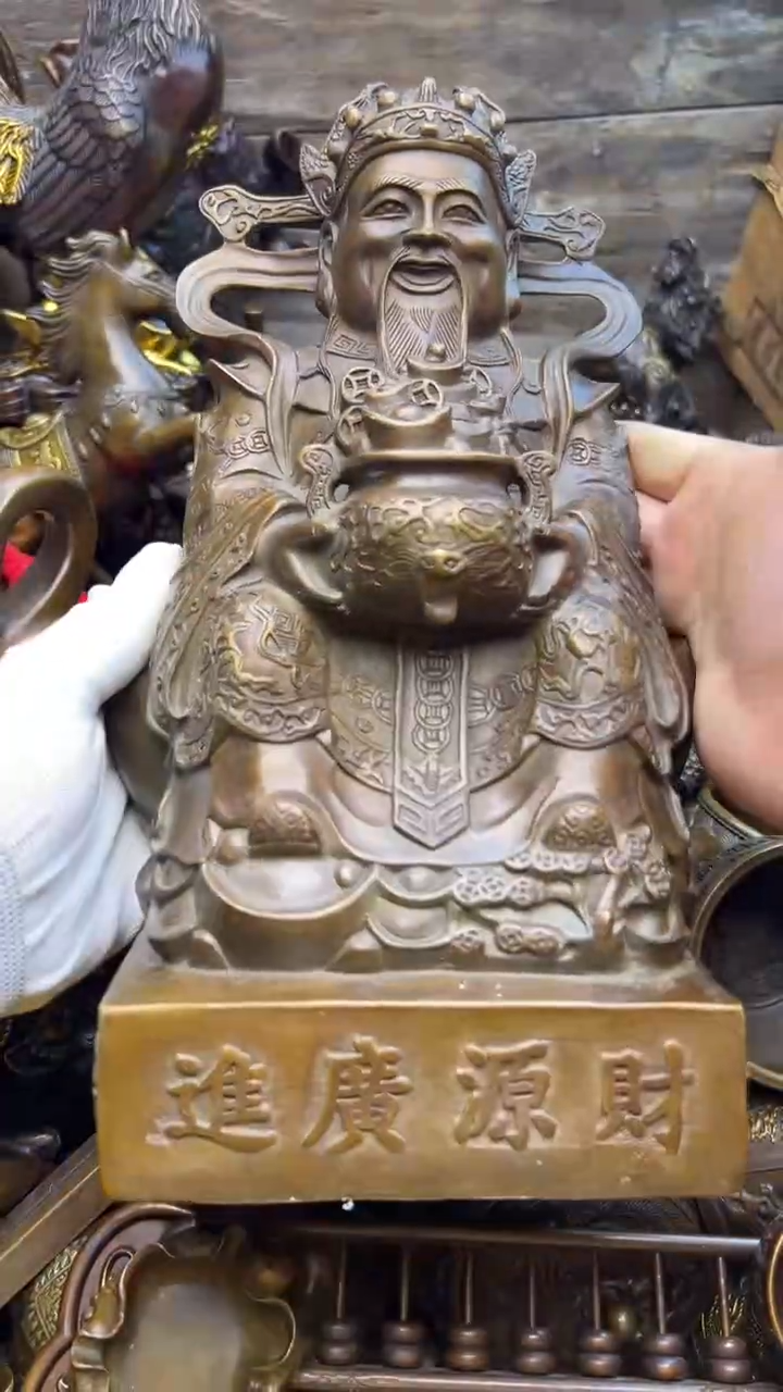 精美铜器，点击下单 