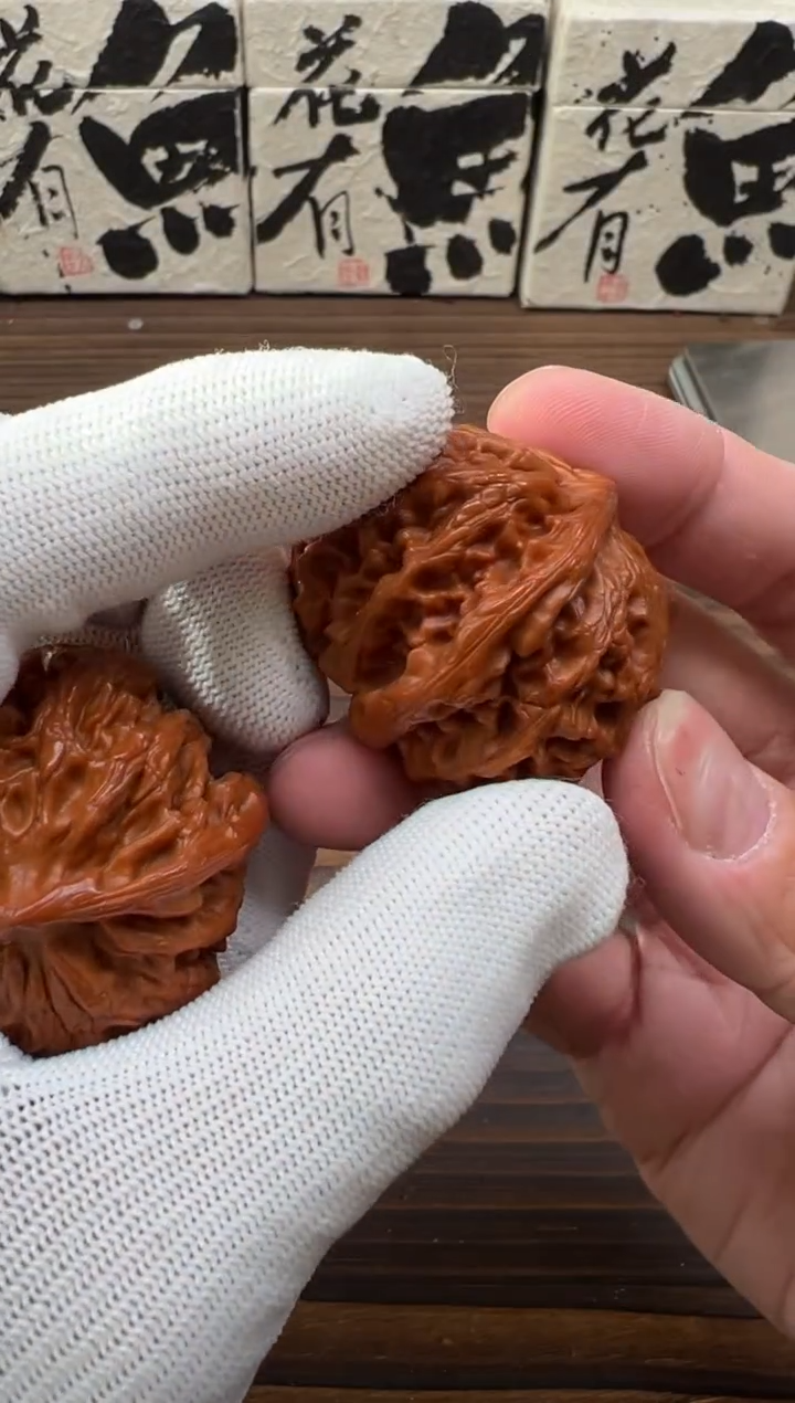 【闪购商品】猴头核桃吊坠文玩核桃