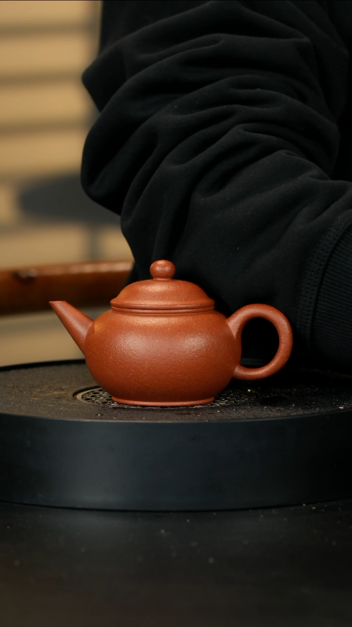 【闪购商品】紫砂茶壶精挑手磨纯红降坡水平