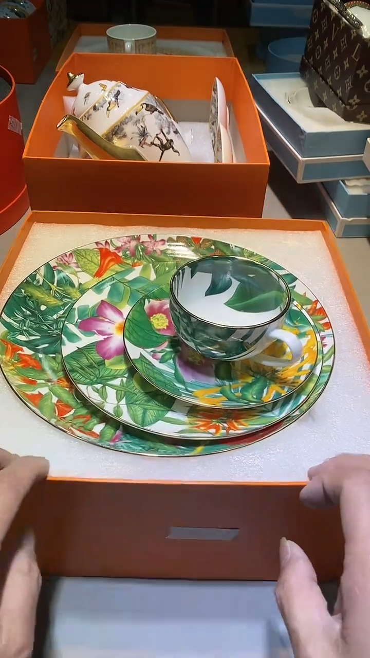 【闪购商品】瓷片11111111111111111