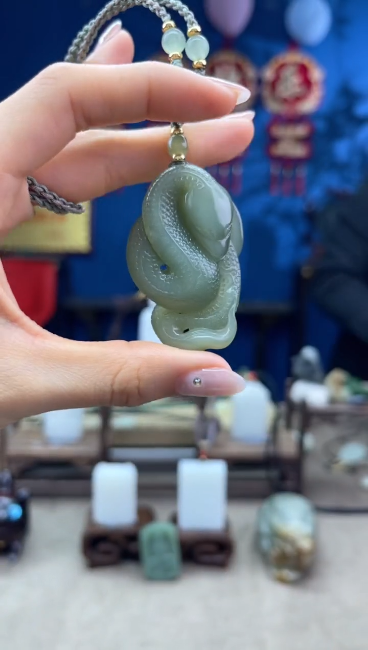 【闪购商品】和田玉颈饰未镶嵌1