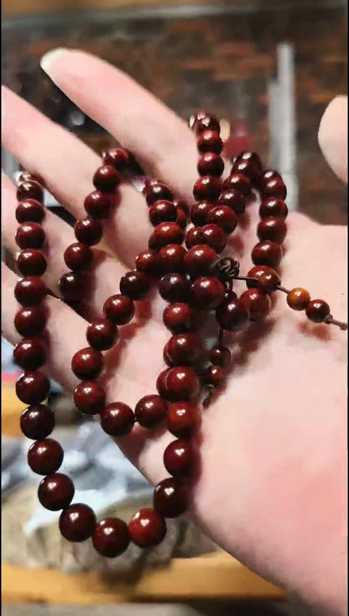 小叶紫檀0.8鸡血红多圈