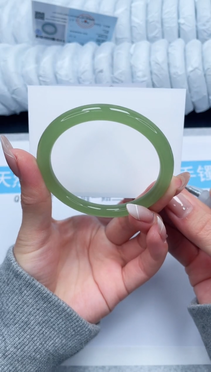 【闪购商品】石英质玉未镶嵌手镯11-圆条芙蓉63.5