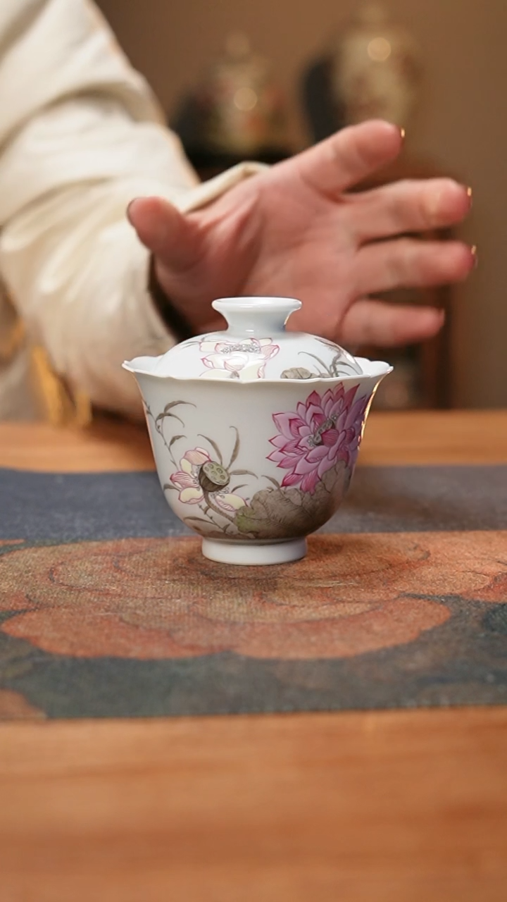 【闪购商品】诗逸瓷话粉墨彩荷花盖碗