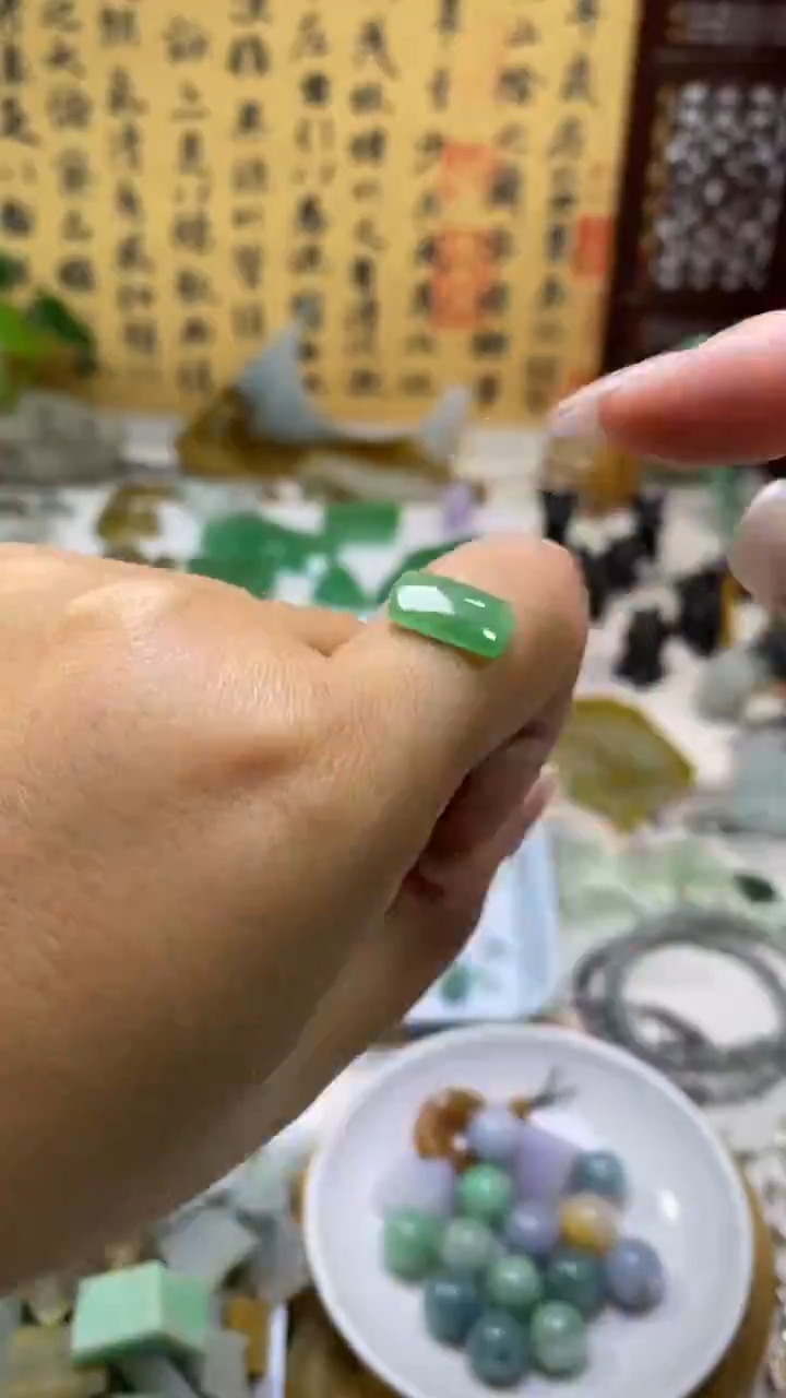 翡翠配石 翡翠配石缅甸翡翠03